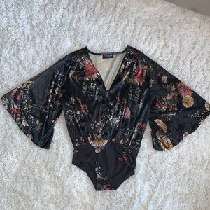 Zara Floral Bodysuit Small